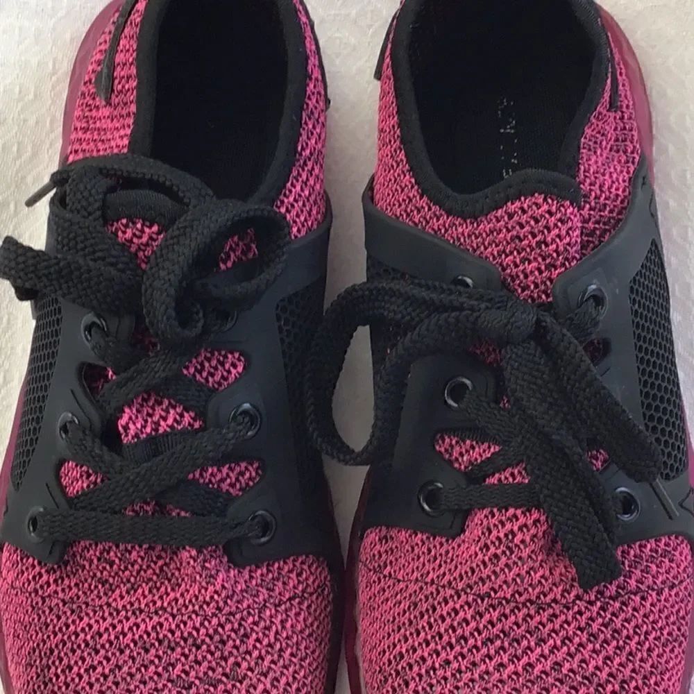 Beyond Protection Pink Steel Toe Sneakers - Picture 5 of 12